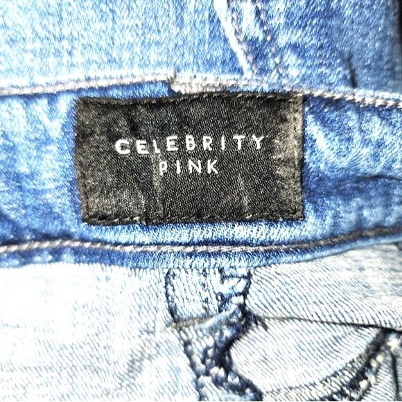 Celebrity Pink Distressed Cadillac Med Wash Denim Mini Skirt Size 7/28 - Picture 8 of 11